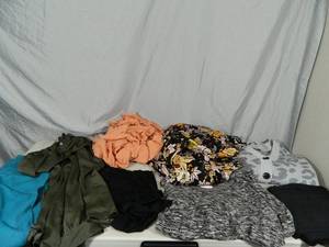 New Womens XL Clothing