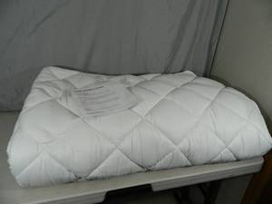 New King Size Comfort Collection Overfilled Mattress Pad