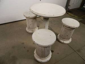 New Outdoor Garden Table Set