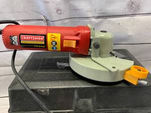 lot 20 image: Craftsman Professional 7.8 Amp Twin Cutter Saw