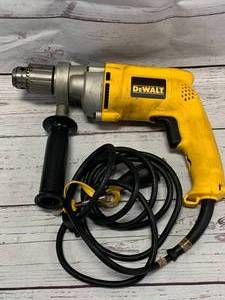 lot 32 image: DeWalt D235G 12 Variable Speed Drill
