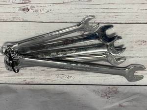 lot 38 image: Performance Tool 5pc Wrench Set 78 - 1 14
