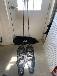 lot 55 image: MTN Snowshoes with Poles