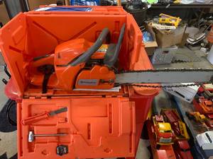 lot 56 image: Husqvarna 455 Rancher 20 Chainsaw