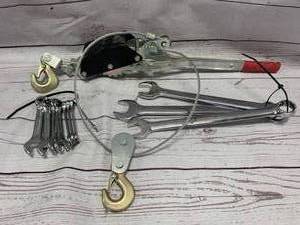 lot 75 image: 2 Performance Tools Wrench Sets & Power Pull