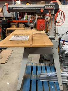lot 77 image: Ridgid RS1000 10 Radial Arm Saw