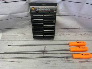 lot 108 image: 11pc 12dr SAE Deep Impact Socket Set & 3 Long Screwdrivers