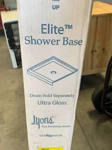 lot 160 image: Lyone Elite 48 x 34 Single Threshold Shower Base
