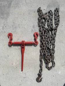lot 13 image: 38 x 20 Log Chain with Load Binders