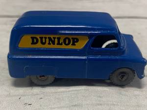 lot 11 image: Vintage Lesney Matchbox Blue Bedford Dunlop Van #25