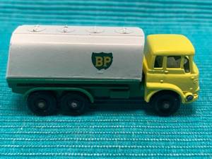 lot 44 image: Lesney Matchbox BP Petrol Tanker #25