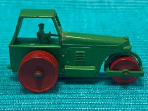 lot 58 image: Lesney Matchbox Aveling Barford Diesel Road Roller #1