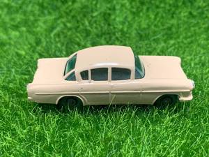lot 60 image: Lesney Matchbox Vauxhall Cresta Pinkish with Gray Wheels #22b