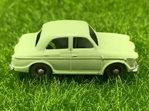 lot 62 image: Lesney Moko Matchbox Wolseley 1500 #57