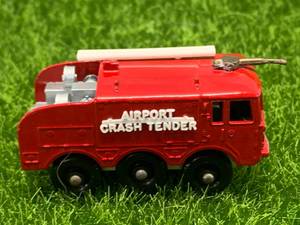 lot 77 image: Lesney Matchbox Foamite Crash Tender #63