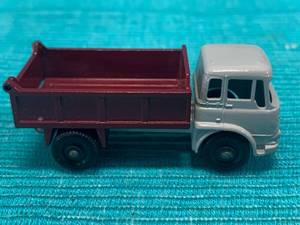 lot 105 image: Lesney Matchbox Bedford 7 12 Ton Tipper #3