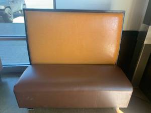 Restaurant Booth (24 x 48 x 44 tall)
