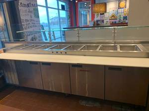 Refrigerated 8 Well Food Prep Station