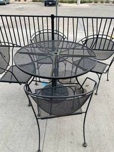 Metal Table & 4 Chairs