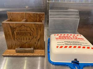 Uncle Maddios Menu Holder, Ecolab Right to Work