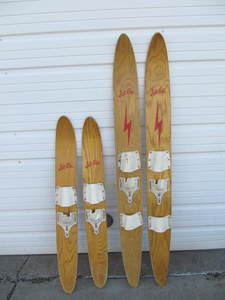 lot 231 image: 2 Sets of Vintage JET-SKI Wood Water Skis - Adult & Youth 