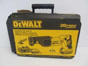 lot 32 image: Unused DEWALT Reciprocating Saw wCase