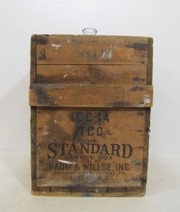 lot 70 image: Vintage 5 Gallon Glass CarboyDemijohn Jug wAntique Carboy Crate