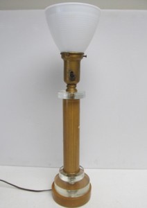 lot 45 image: Vintage Metal & Lucite Disc Table Lamp