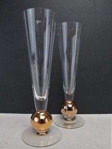 lot 165 image: MatchingPair of ORREFORS Nobel Champagne Flutes