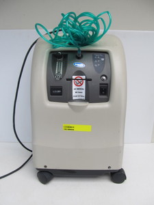 lot 87 image: Working INVACARE Perfecto2 Oxygen Concentrator 