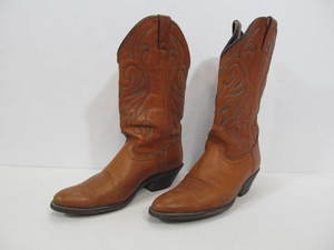 lot 113 image: Pair of Tooled Leather Cowboy Boots - Unknown Size