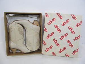 lot 114 image: Nice Condition DINGO Leather Cowboy Boots - Ladies Size 7M