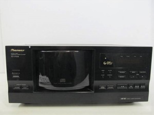 lot 118 image: Working PIONEER 101-Disc CD Changer