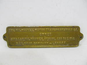 lot 123 image: Vintage Milwaukee Motor Transportation Company Cast Iron CMStP&ampP Railroad Plaque