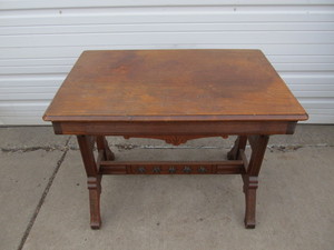 lot 294 image: Nice Antique Eastlake Style Side TableDesk wDrawer