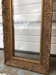 lot 146 image: Matching Ornate Antique Gilt Wood Art Frames