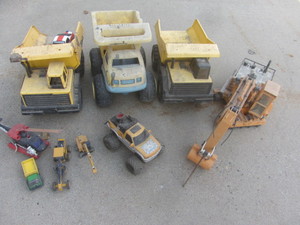 Sandbox Toys - Tonka & JD