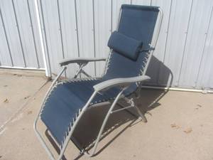 Zero Gravity Lounger