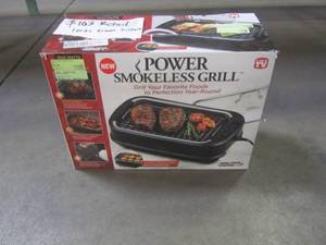 lot 852 image: Power Smokeless 13.75 in. Black Smokeless Indoor Grill PSG