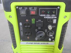 lot 1-716 image: Blue Viper Portable Generator 2000 Watts 2000i