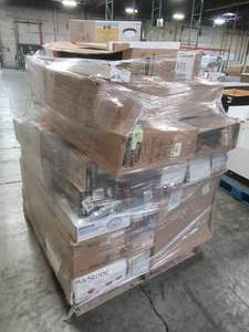 lot 217 image: WHOLESALE MIXED PALLET OF MISCELLANEOUS SMALL SPACE HEATERS, SMALL HOUSEWARES AND MORE