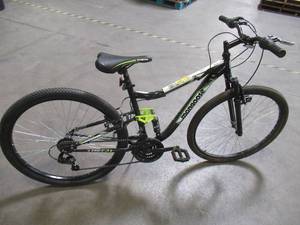 lot 753 image: 27.5 Mongoose Ledge 2.1 Mens Mountain Bike, Black and Chartreuse.