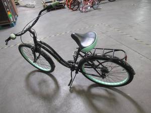 lot 755 image: 26 Schwinn Fairhaven Cruiser Womens 7-Speed Cruiser Bike, BlackSea Green.