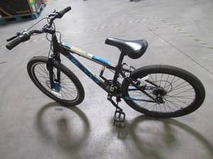 lot 757 image: Mongoose Boys Excursion Mountain Bike, 24-inch wheels, 21 speeds, BlackBlue