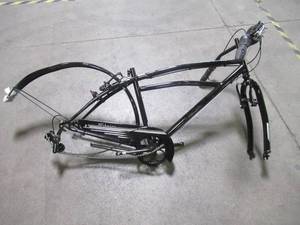 lot 763 image: Schwinn 29 Mens Midway Cruiser Bike, Black. S3068WMA - For PartsRestore