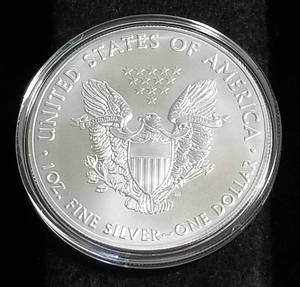 2020 AMERICAN SILVER EAGLE 1 TROY OZ. .999 FINE SILVER IN AIRTITE