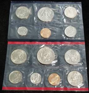 1981 US MINT SET IN ORIGINAL PACKAGING