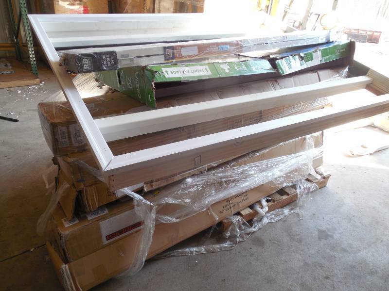 lot 78 image: WHOLESALE PALLET LOT OF BOX FURNITURE PARTS AND DOOR FRAME