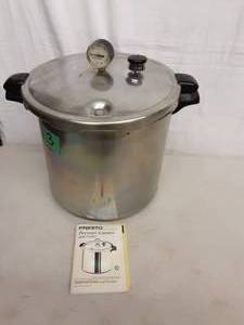 lot 3 image: Presto Pressure Canner & Cooker