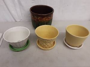 lot 6 image: Large Weller, 2-Shawnee, 1-McCoy Pottery